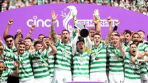 Celtic lifts the Scottish Premiership trophy