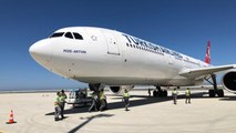 Rize-Artvin Havalimanı’na tarifeli ilk uçak indi