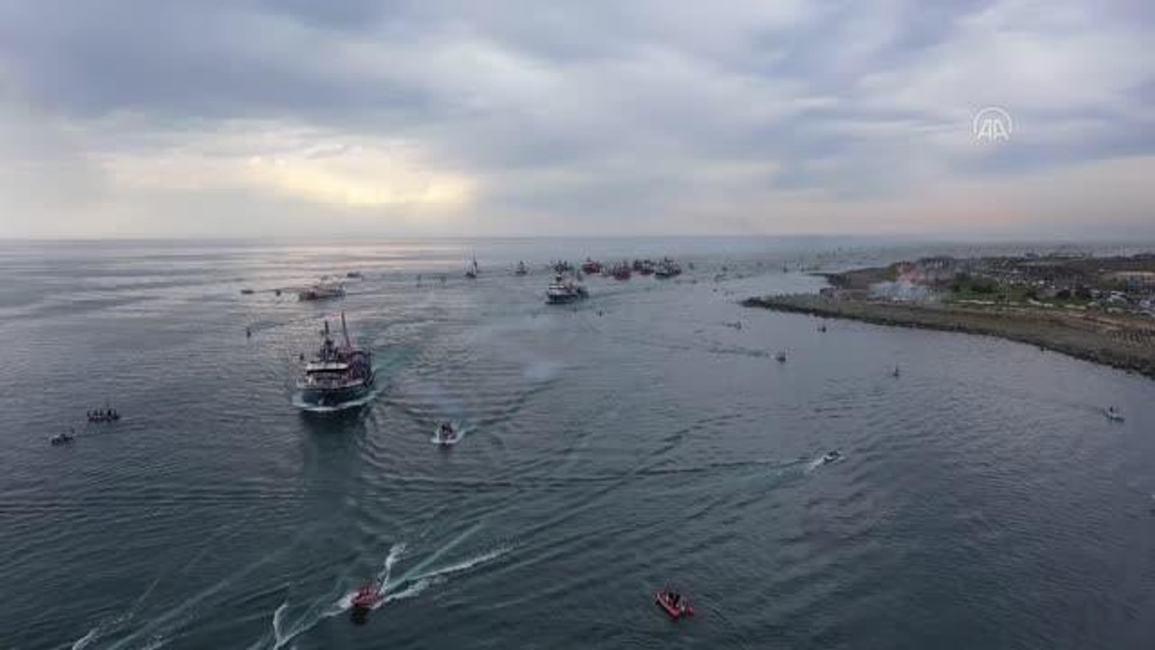 Drone - Trabzonspor kafilesi Trabzon Limanı'na ulaştı
