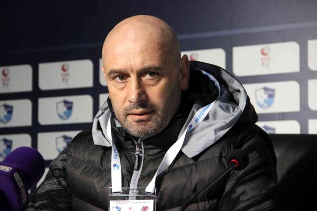 Muzaffer Bilazer "Bütün hakemler bize köy takımı muamelesi yapıyor