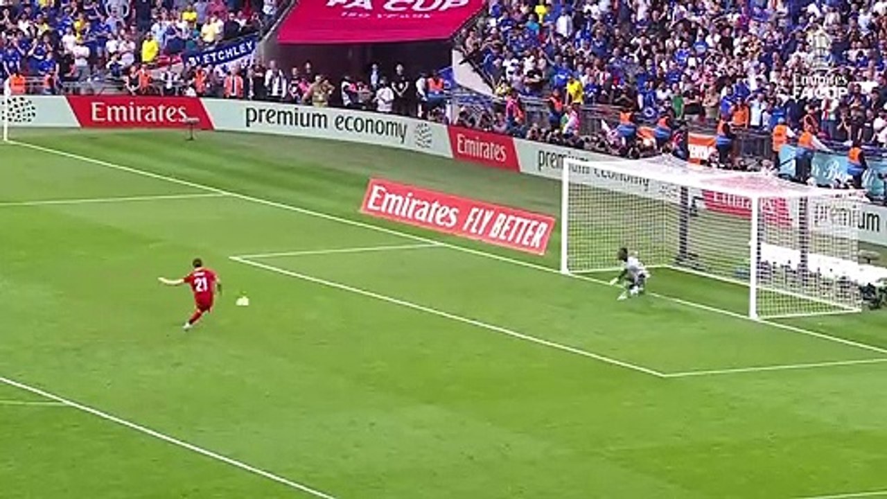 The winning penalty for Liverpool in the #EmiratesFACup final,