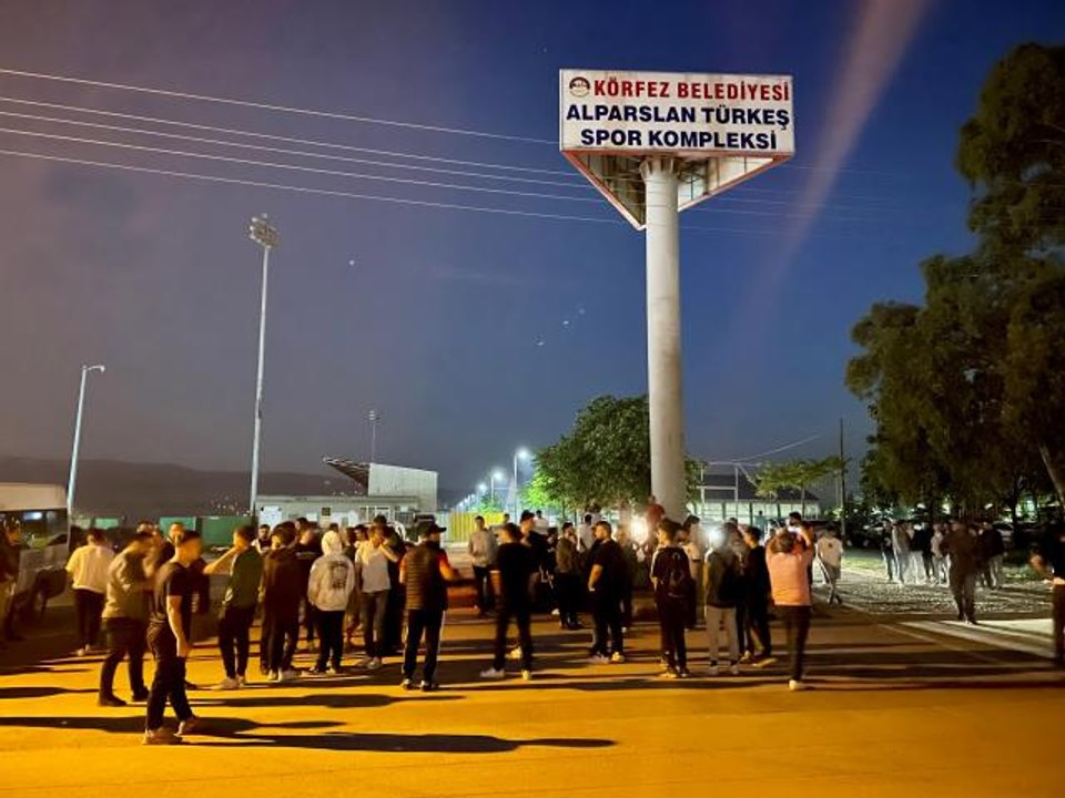Kocaelispor taraftarından küme düşme tepkisi