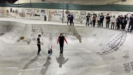 Son dakika haberleri! Kaykay pistinde mahsur kalan genci itfaiye kurtardı