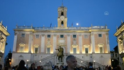 Kanun virtüözü Ahmet Baran Roma'da konser verdi
