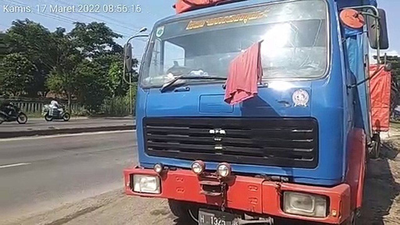 Mobil Truck