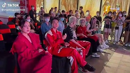 CiiN xuất hiện tại sự kiện cùng dàn sao