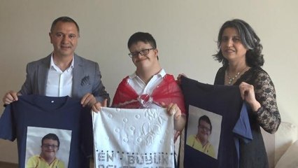 Son dakika haberleri | ASKERLİK HAYALİ GERÇEKLEŞEN DOWN SENDROMLU EMRE'Yİ AĞLATAN KONVOY