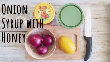 Onion syrup with honey for sore throat and cough