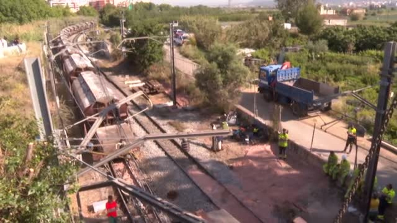 La velocidad en la que se descarriló el tren de Sant Boi se había reducido a 30 kilómetros por hora