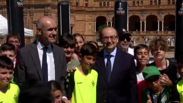 Ambientazo en Sevilla para la final de la Europa League