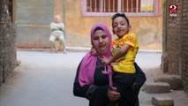 أم أدهم ..سيدة مصرية تكافح لعلاج ابنها بعد أن سرق ضمور العضلات طفولته
