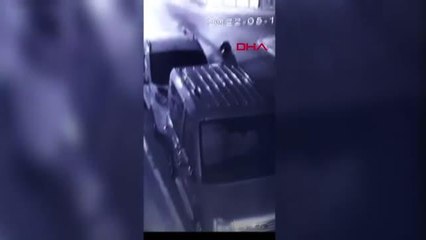 SANCAKTEPE'DE HUSUMETLİSİ OLDUĞU KİŞİNİN ARACINI KUNDAKLAYAN ŞÜPHELİ YAKALANDI