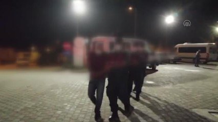 Yaşlı kadını dolandıran 4 şüpheli tutuklandı