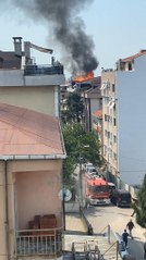 ÇATI YANDI, ALT KATTA VİDEO ÇEKTİ