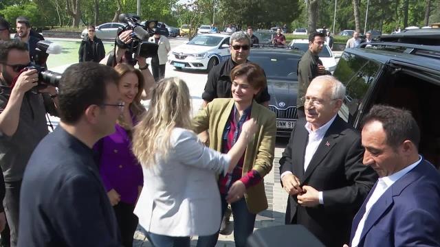 Kılıçdaroğlu, Gezi Davası Tutuklularının Aileleri ile Bir Araya Geldi: Sıradan Bir Olay Değil, Çok Sayıda Örneği Var Tarihte.