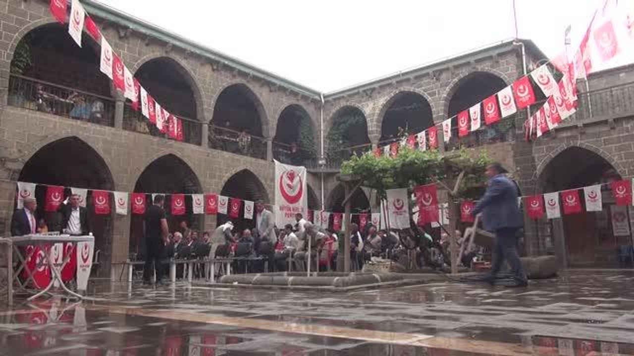 ŞANLIURFA - BBP Genel Başkan Yardımcısı Uğur Bulut, Şanlıurfa'da konuştu