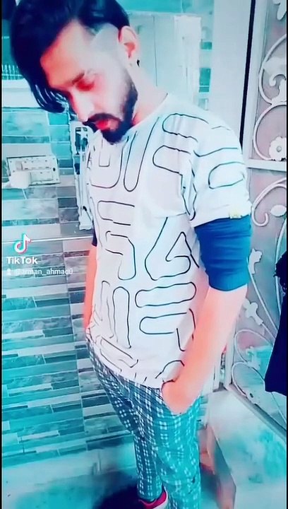 Agg laga du ga un khawahisho ko jinki waja sy mine jhukna pary