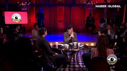 Okan Bayülgen: Eser Yenenler'in 2 çocuğu var ama 8 gibi görünüyor