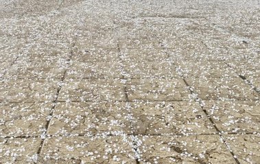 Dolu ve sağanak etkili oldu