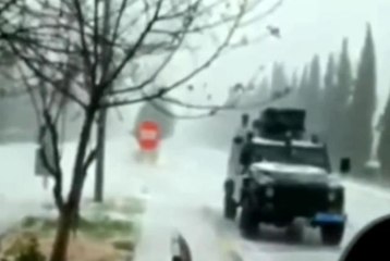 Gaziantep'te dolu ve sağanak hayatı olumsuz etkiledi