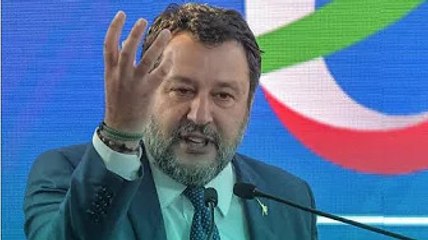 Salvini chiude la kermesse dell@ Lega: "Il centrodestra unito vince"