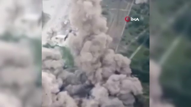 Ukrayna, Rus ordusunu engellemek için bir köprüyü daha havaya uçurdu