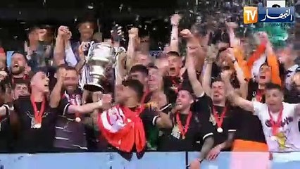 عمورة يتوج رفقة ناديه لوغانو بكأس سويسرا