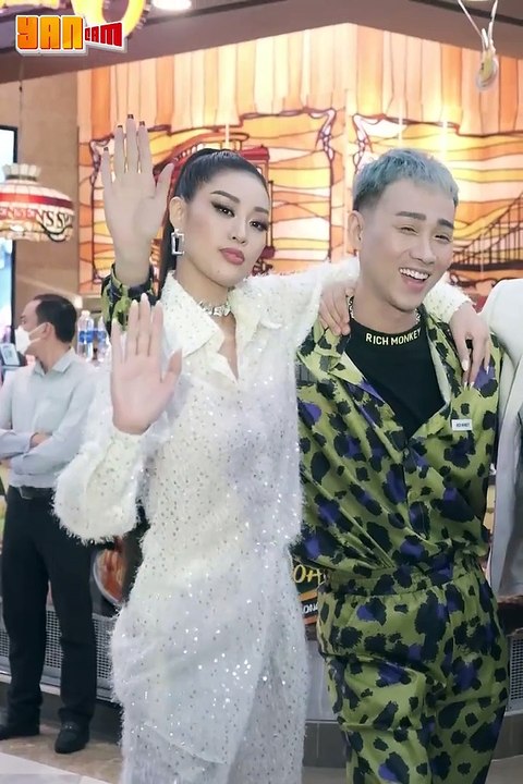 Khánh Vân, Lâm Khánh Chi đổ bộ thảm đỏ KẺ THỨ 3 cùng Lý Nhã Kỳ