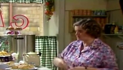 Last of the Summer Wine (Classic Sitcom)  A Landlady for Smiler