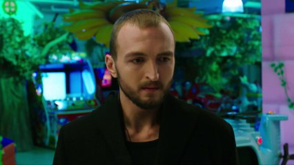 Amor y Dinero Negro - Capitulo 74 (Audio Español) | Kara Para Aşk