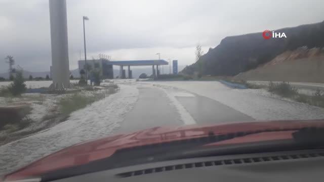 Karaman'da dolu yağışı tarım arazilerine zarar verdi