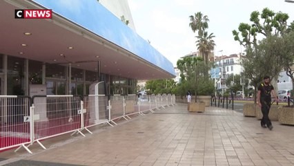Ultimes préparatifs avant le top départ du 75e Festival de Cannes