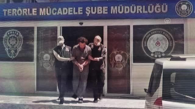 Son dakika... İçişleri Bakanlığı: Canlı bomba saldırısı hazırlığındaki DEAŞ'lı terörist, Şanlıurfa'da polisin operasyonuyla yakalandı.