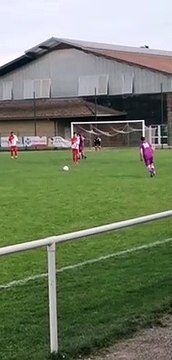 Quel coup franc exceptionnel de notre coach Dorian...A vos commentaires:)