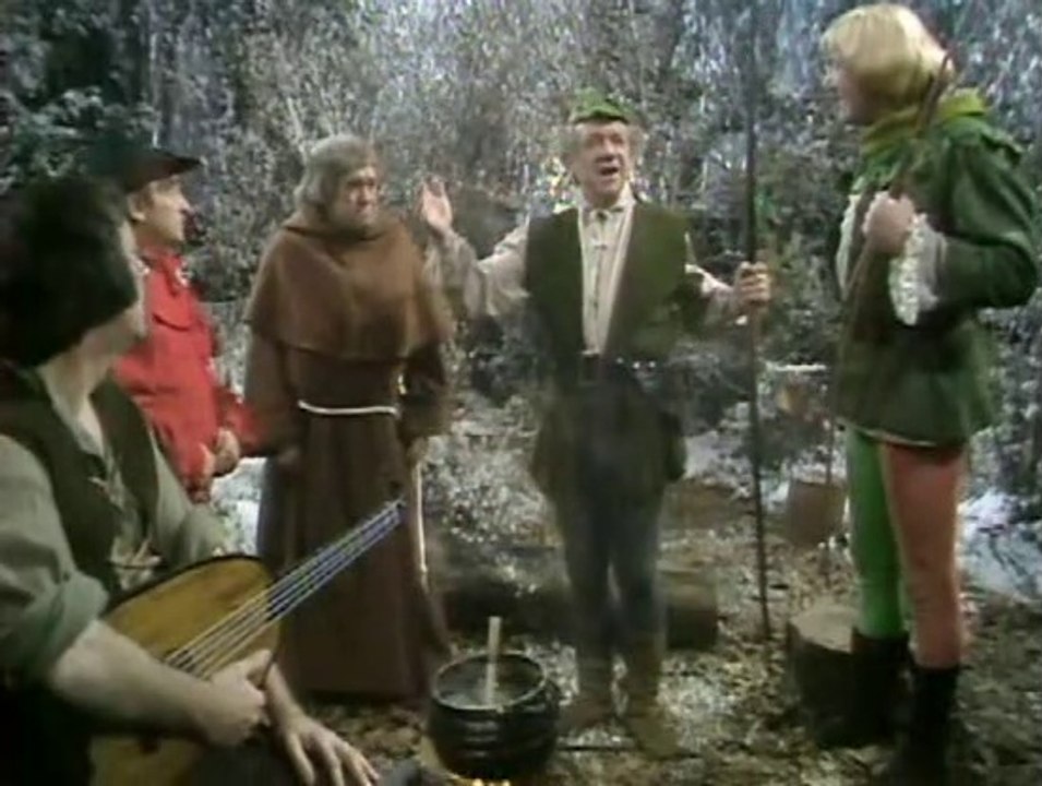 Carry On Christmas (1973) - Sid James / Joan Sims / Barbara Windsor / Kenneth Connor / Peter Butterworth/ Bernard Bresslaw/ Jack Douglas/ Julian Holloway