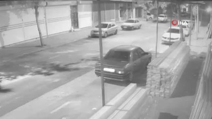 Önce keşif yaptı, ardından çaldığı motosikleti ayağıyla iterek böyle götürdü