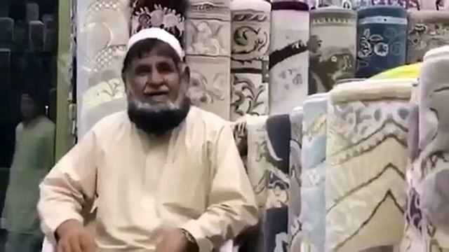 Sheikh Mohamed bin Zayed visits a carpet seller