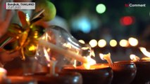 جشن‌ تولد بودا در تایلند با بر افروختن یک هزار شمع