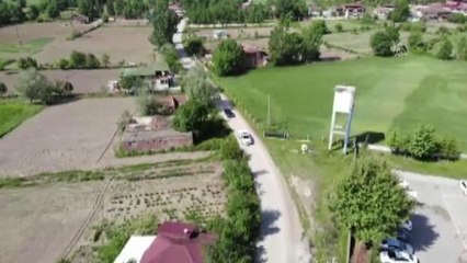 Jandarma personeli özel öğrenciyle zeybek oynadı