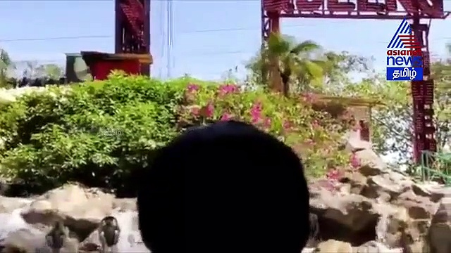 ராட்டினத்தின் ஒரு பகுதி விழுந்து விபத்து..! குயின்ஸ்லாண்டை மூட உத்தரவு வீடியோ..