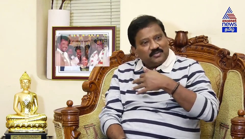 ரஜினி கிங் மேக்கராக ஆவதை தடுப்பது மு.க. ஸ்டாலின்தான்.. கராத்தே தியாகராஜன் பகிரங்க குற்றச்சாட்டு..! பரபரப்பு வீடியோ..