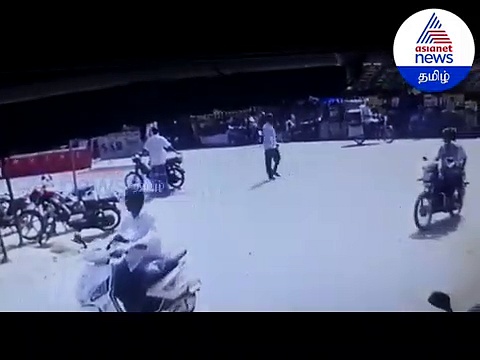 ஆம்புலன்ஸ் மோதி அதிர்ஷ்டவசமாக நூலிழையில் உயிர் தப்பிய.. வாகன ஓட்டியின் பரபரப்பு சிசிடிவி காட்சி...