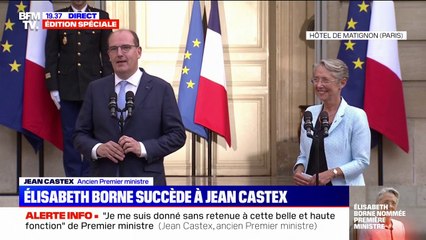 "Je me suis donné sans retenue" déclare Jean Castex lors de sa passation de pouvoir, depuis le perron de Matignon