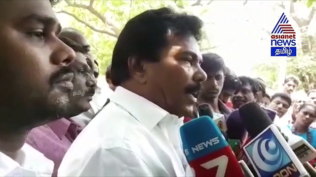 இரவு 12 மணிக்கு வீடியோ கால் பண்ணி இந்த மாதிரி எல்லாம் பேசுறாங்க..! பெண் கூறும் குற்றச்சாட்டு வீடியோ..