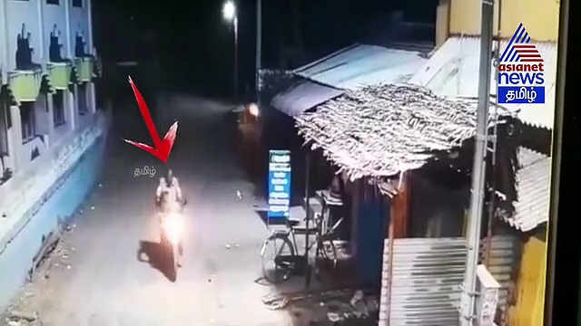 திருடன் கூட இதை திருடியிருக்க மாட்டான்..! மாட்டிக்கொண்ட சிசிடிவி வீடியோ காட்சி..