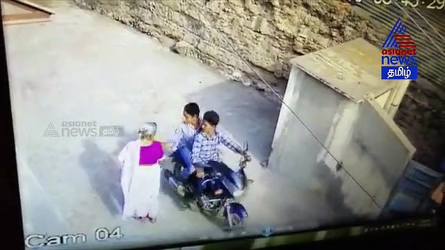 நடந்து சென்ற மூதாட்டியிடம் செயின் பறிப்பு..! அதிர்ச்சி சிசிடிவி காட்சி..