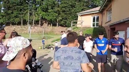 TOUJOURS AU STADE ON FÊTE PAS UNE MONTÉE TOUS LES JOURS