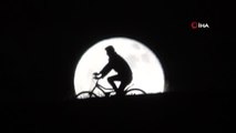 Van'da Ay tutulması görsel şölen oluşturdu