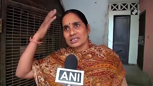 ఉరిశిక్షను ఇంకా ఆలస్యం చేయద్దు : సుప్రీంకోర్టును కోరిన నిర్భయ తల్లి