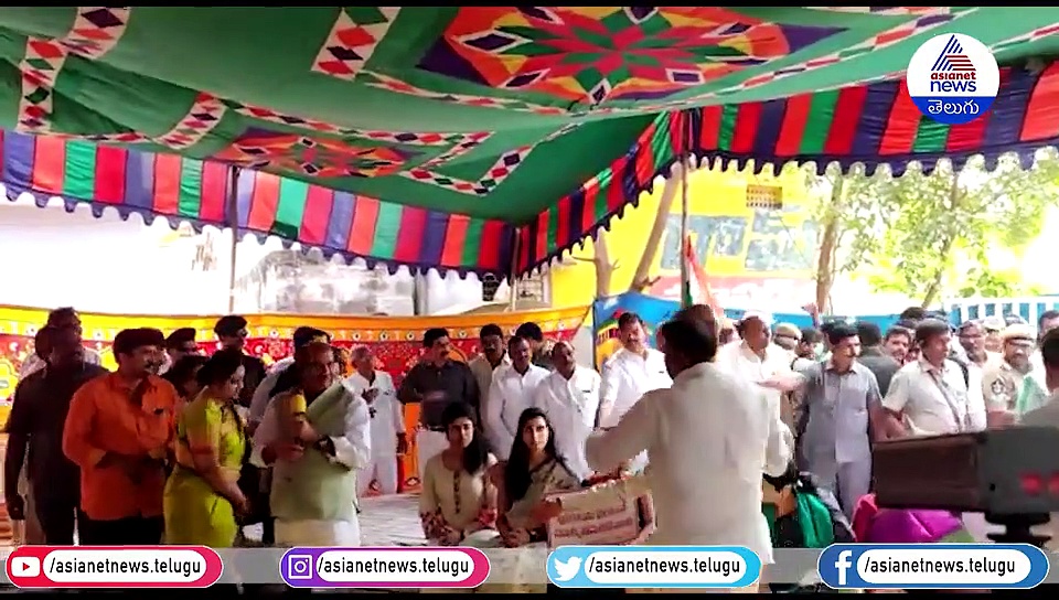 జేసీ దివాకర్ రెడ్డి : కమ్మల ప్రభావం పడితే రెడ్లు సంకనాకిపోతారు...ఇదే అసలు రహస్యం